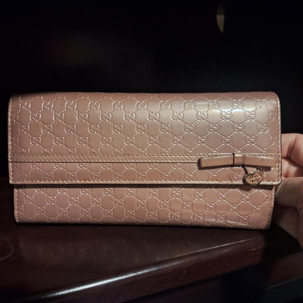 Gucci Sarah Wallet- pink/rose gold